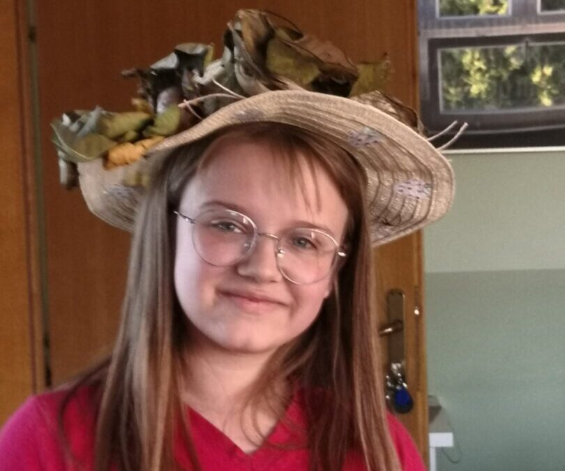 Jesenski šeširi jesenskim bojama obojili školu