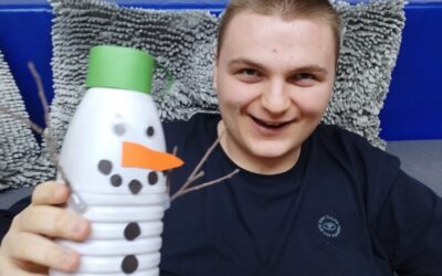 BOŽIĆNA ČAROLIJA IZ PRIRODNIH MATERIJALA