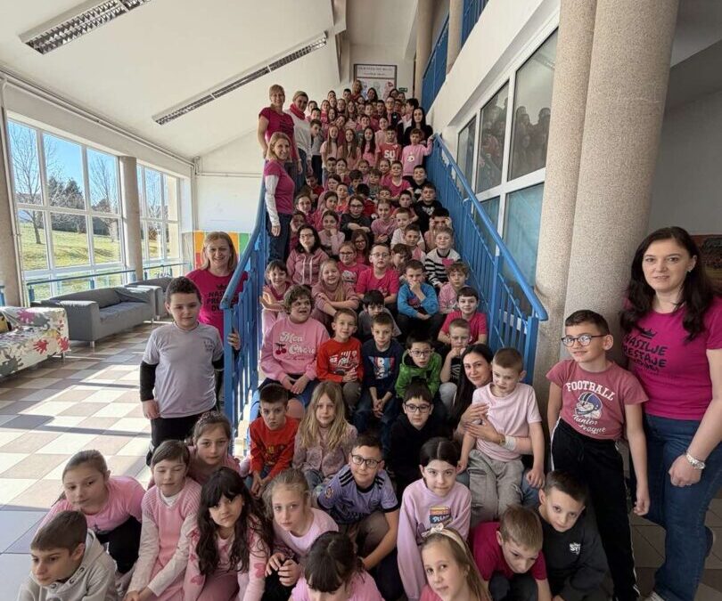 Dan ružičastih majica