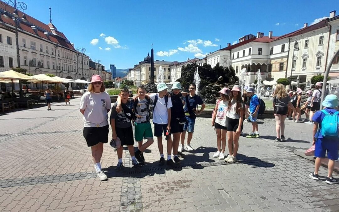 Učenici naše škole u Školi u prirodi podno vrha Niskih Tatri u mjestu Mýto pod Ďumbierom